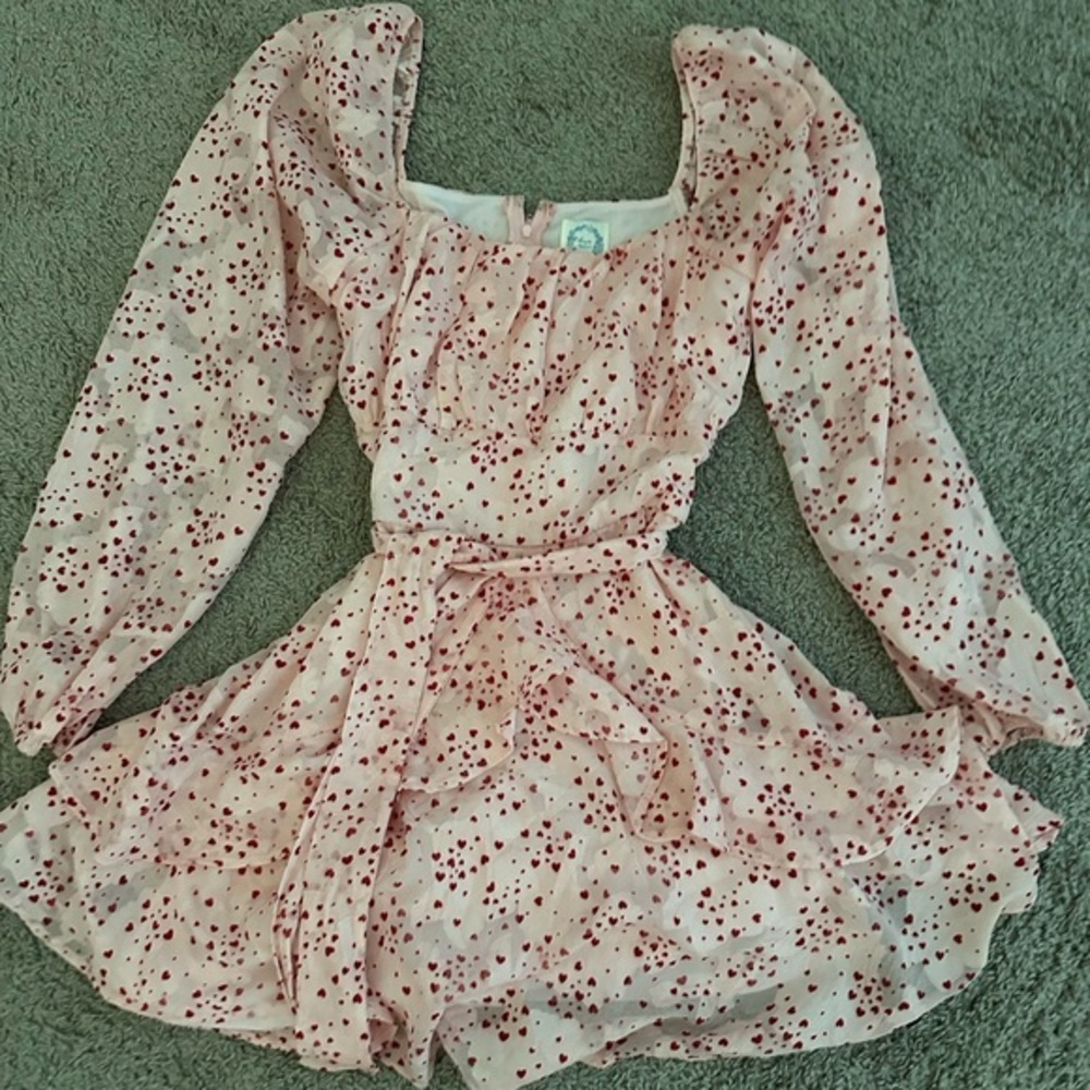 Pink heart dress from Francesca’s, NWT medium